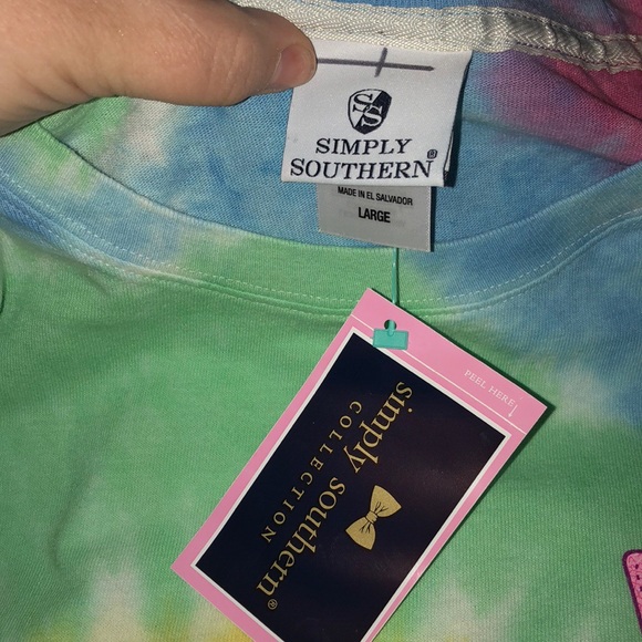 NWT! Simply Southern Large Tie Dye Eat Sleep Beach - Picture 7 of 8